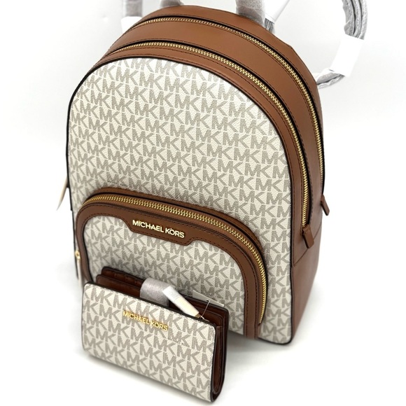 Michael Kors Medium Jaycee Zip Pocket Backpack & Bifold Zip Chain Wallet Vanilla - Picture 11 of 15